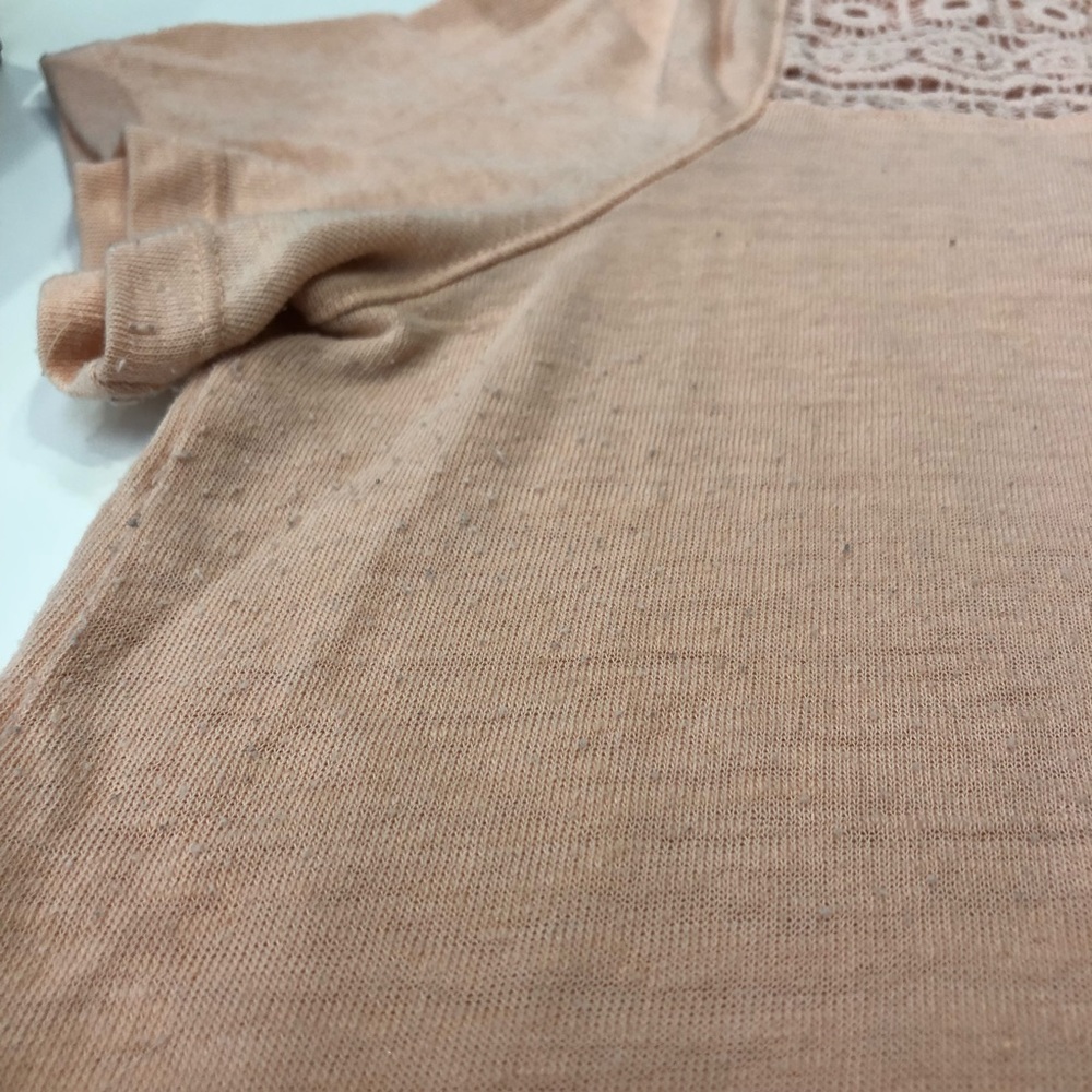 Old Navy Blouse - Picture 5 of 7